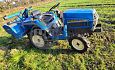 Mini-Tractor met frees