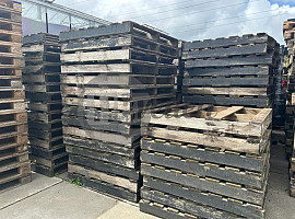 Pallets (120x120 cm)