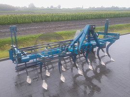 Cultivator met rol