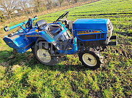 Mini-Tractor met frees