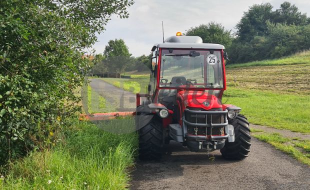 Tractor