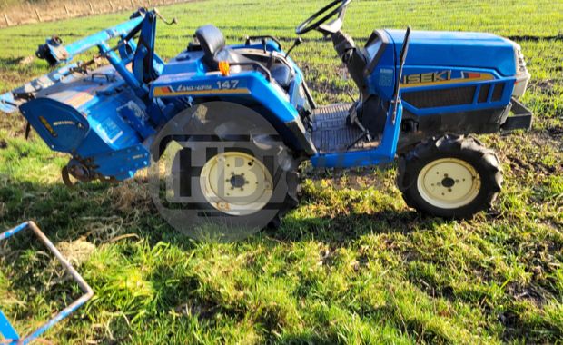 Mini-Tractor met frees